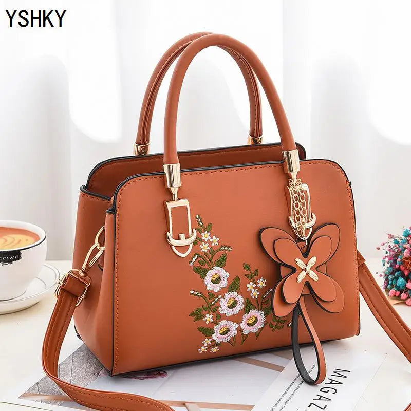 Woman shoulder bag Large capacity Handbag