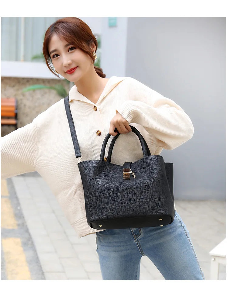 Woman shoulder bag Large capacity Handbag