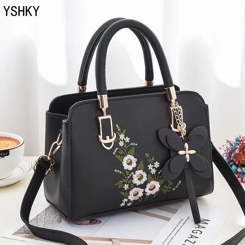 Woman shoulder bag Large capacity Handbag