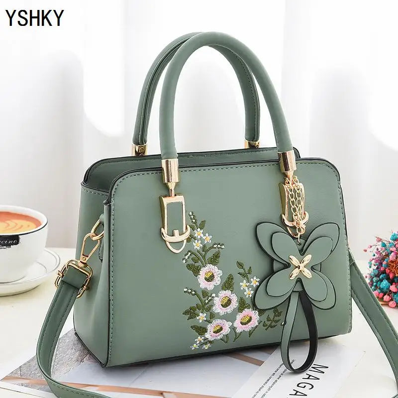 Woman shoulder bag Large capacity Handbag