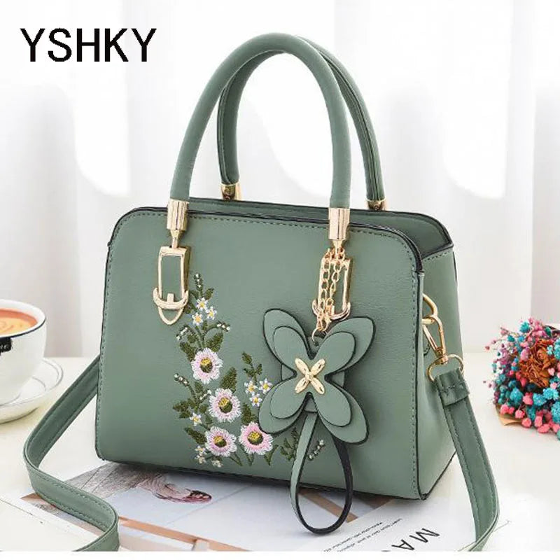 Woman shoulder bag Large capacity Handbag